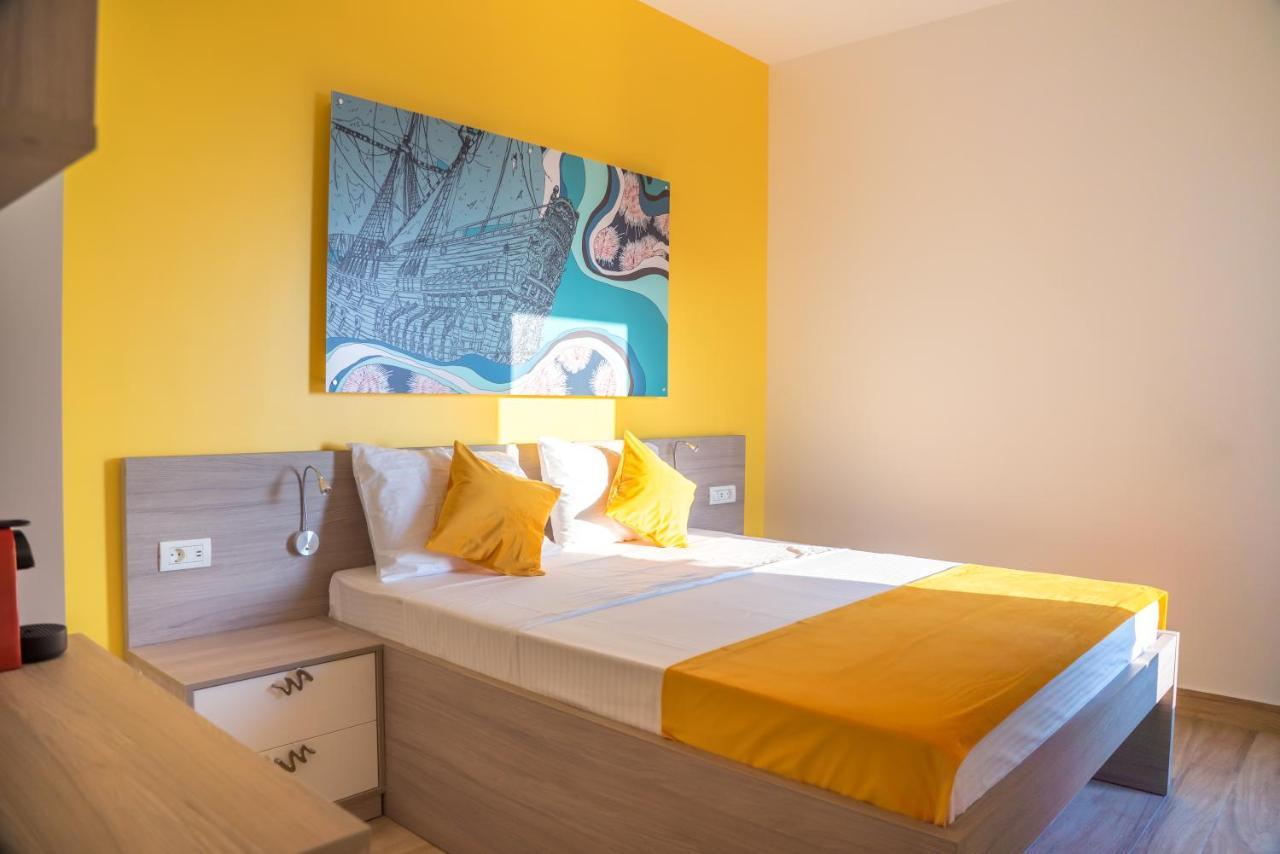 Lake Boutique Apartments & Rooms Mamaia Luaran gambar