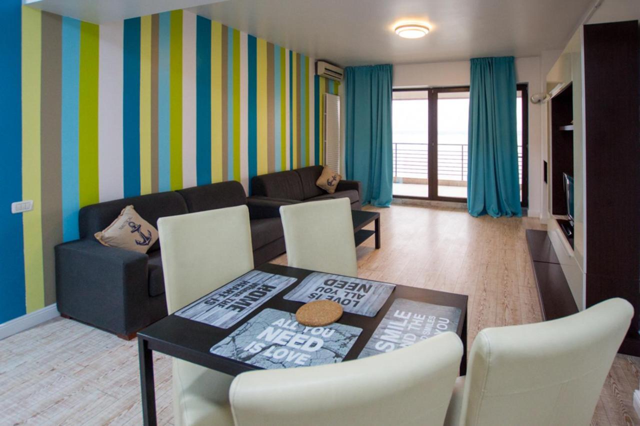 Lake Boutique Apartments & Rooms Mamaia Luaran gambar