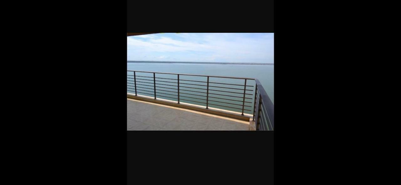 Lake Boutique Apartments & Rooms Mamaia Luaran gambar