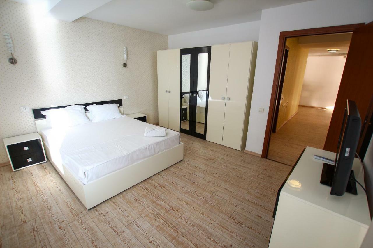 Lake Boutique Apartments & Rooms Mamaia Luaran gambar