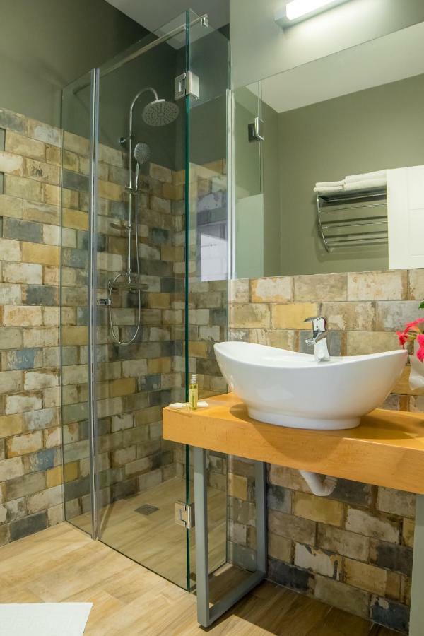 Lake Boutique Apartments & Rooms Mamaia Luaran gambar